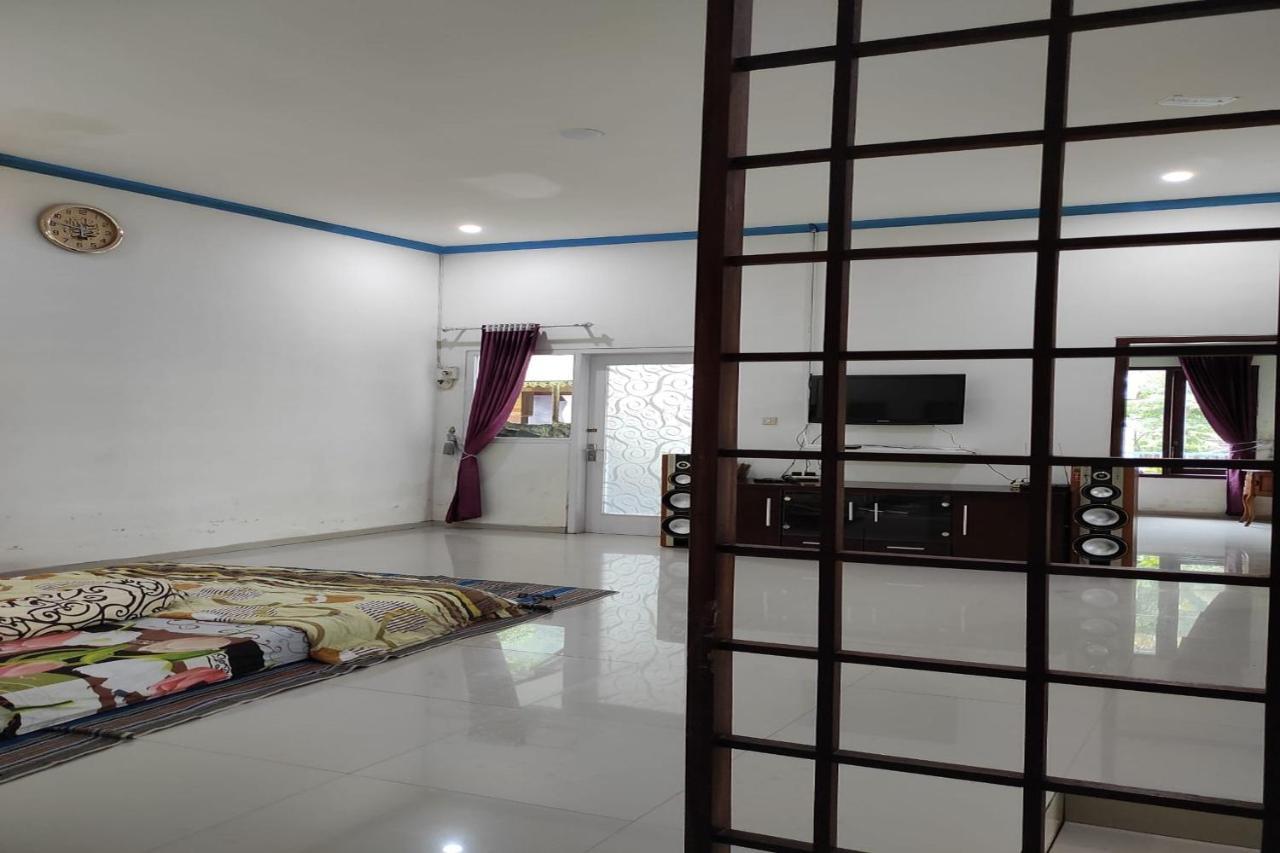 Villa Meteor Garden Tawangmangu Bagian luar foto