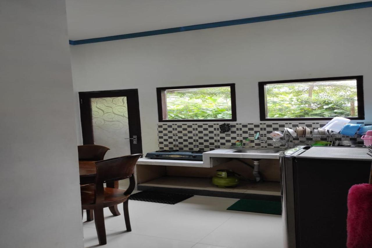 Villa Meteor Garden Tawangmangu Bagian luar foto